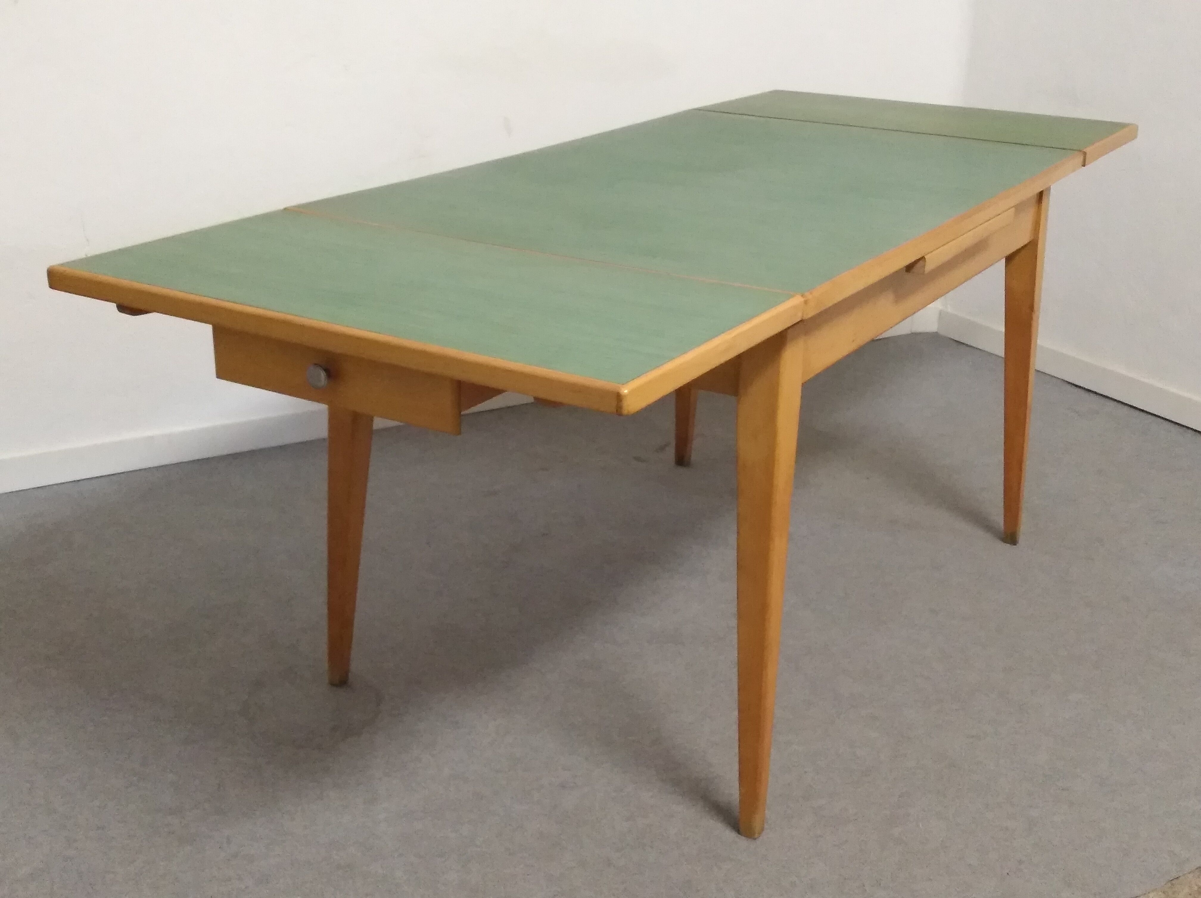 Kitchen table of the 50s/60s