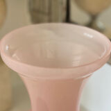 Vase en opaline