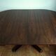 Extendable round table on central support