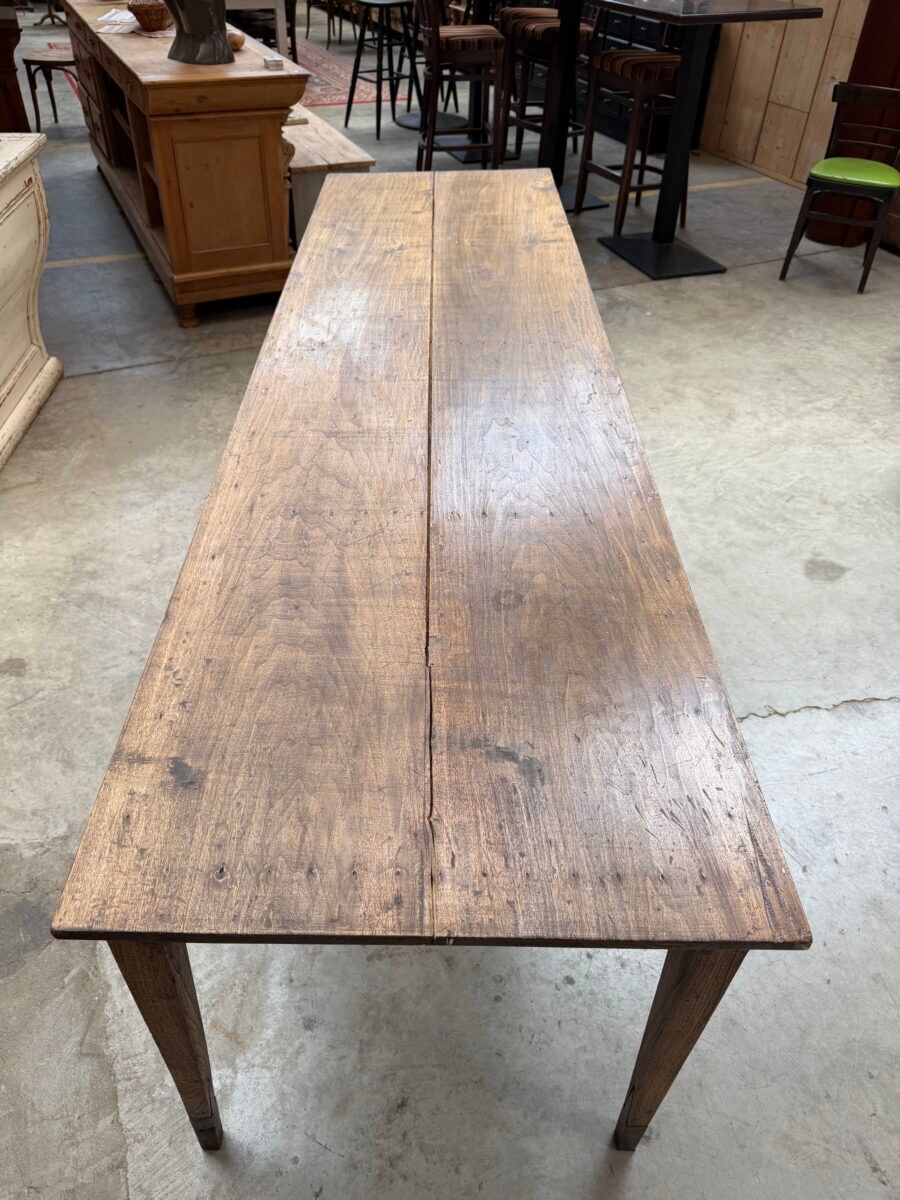 19th-century tavern table