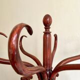 Parrot coat rack in arched beech