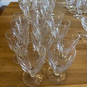Crystal service of 44 glasses and 2 jugs from the 1930s.