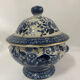 Tureen vintage en porcelaine bleue et blanche avec couvercle / Bol décoratif couvert