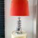 Lampe tafel vintage Star-Leuchten Köln (Allemagne de l'Ouest) chrome & fluweelrode kap