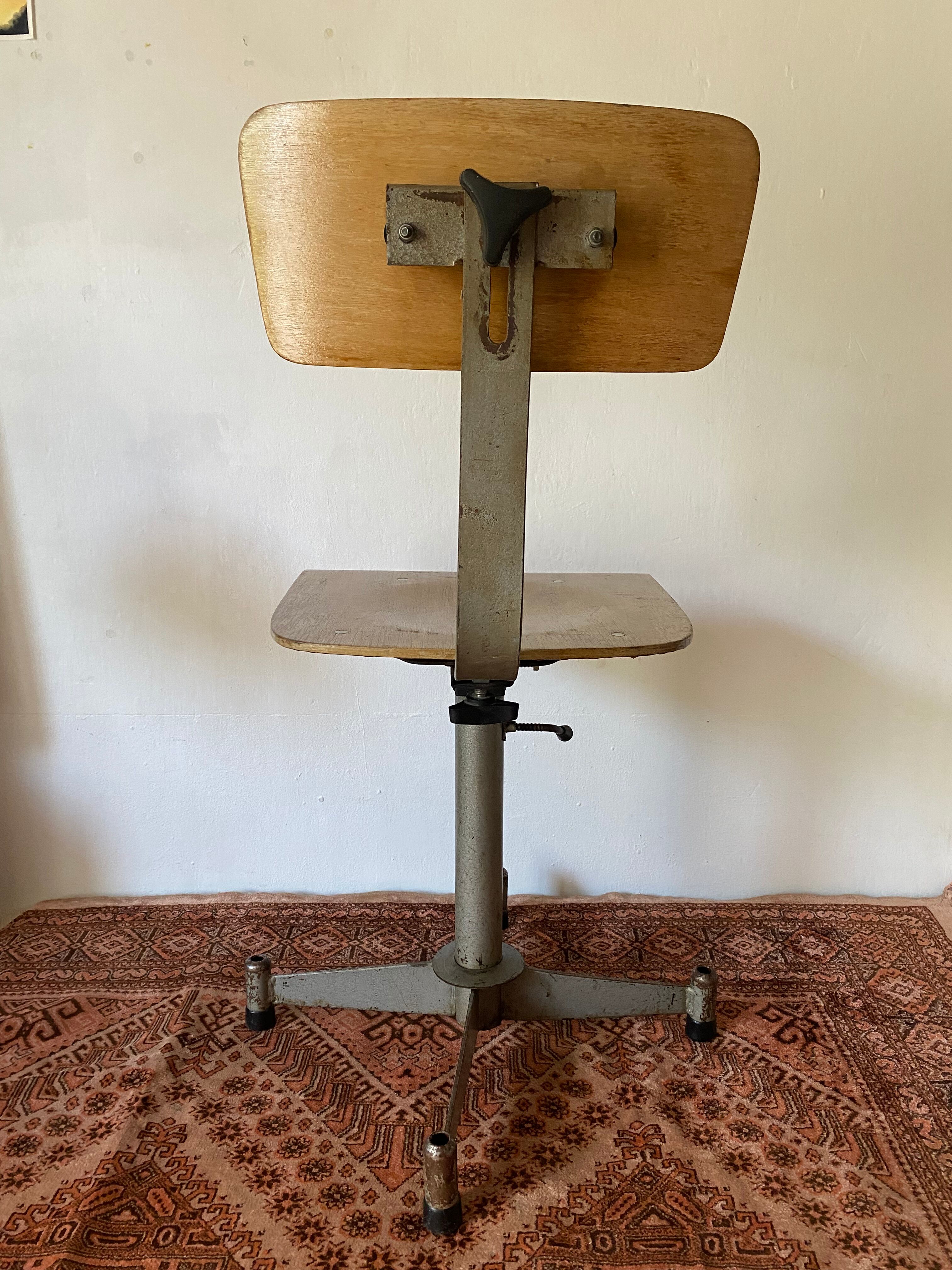 Workshop chair 60s