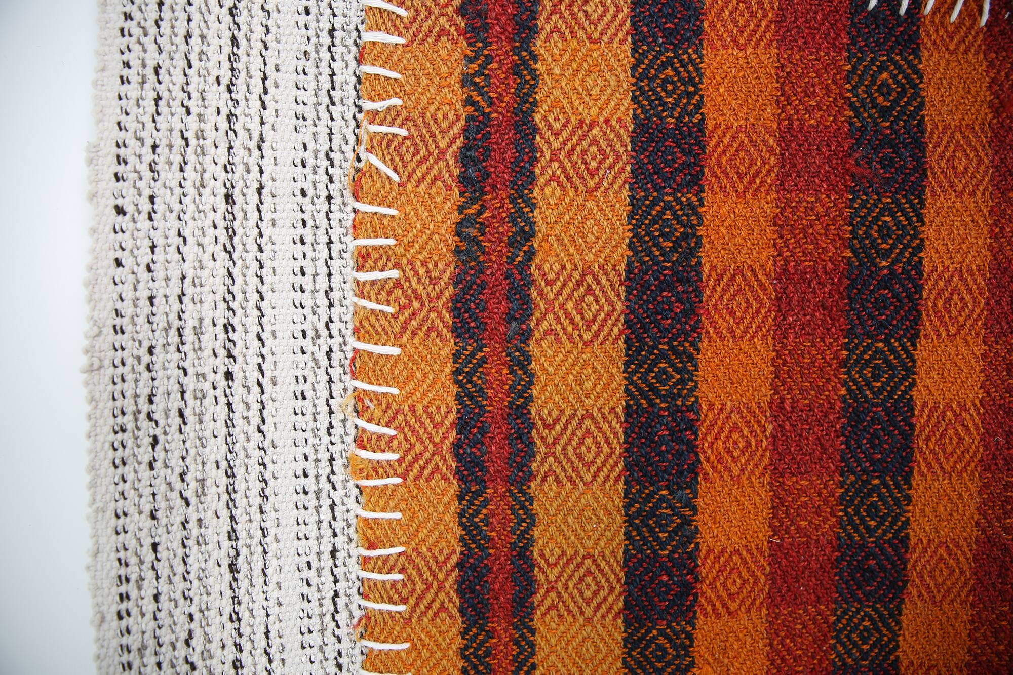 Tenture Murale Tissée Abstraite, Art Textile Fait Main, 105x112 Cm
