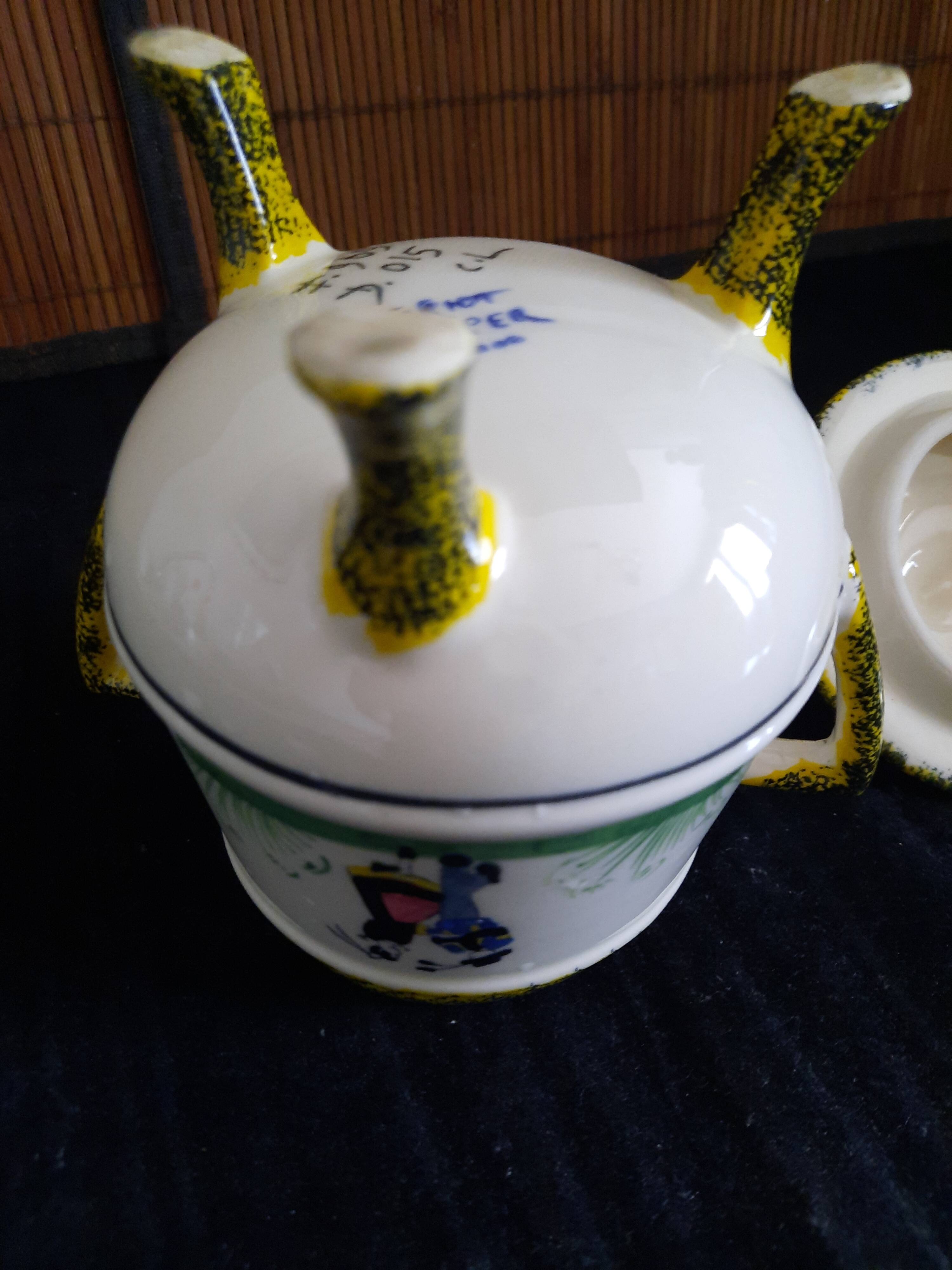 Pot Tripode avec Couvercle - Faïence Henriot Quimper - Décor Breton