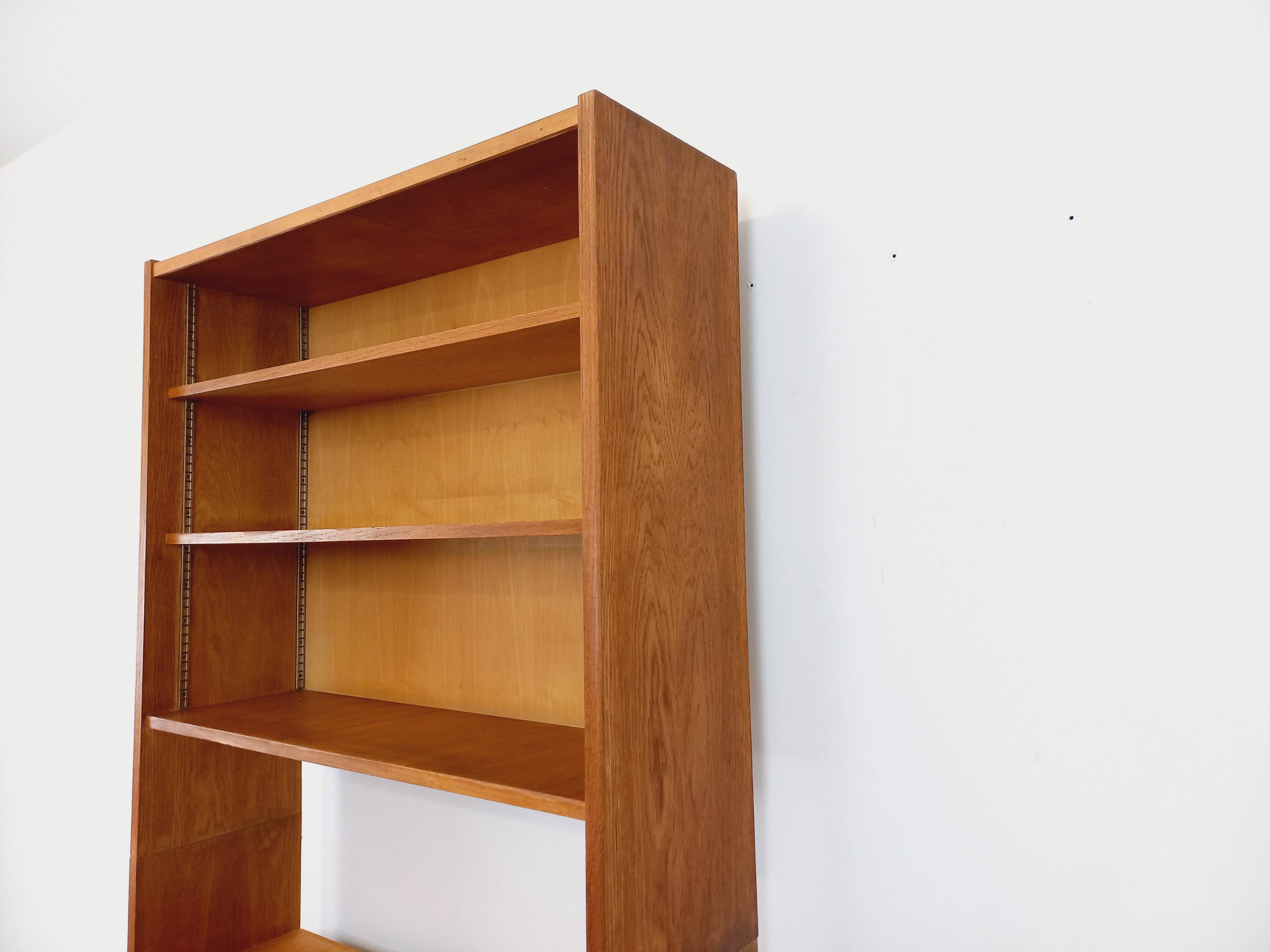 Large vintage oak wood bookcase shelf from the 50s 60s