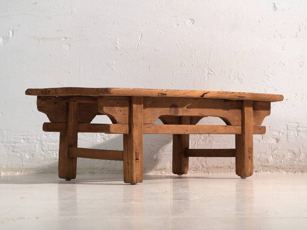 Kang table, antique pine wood – China, circa 1890