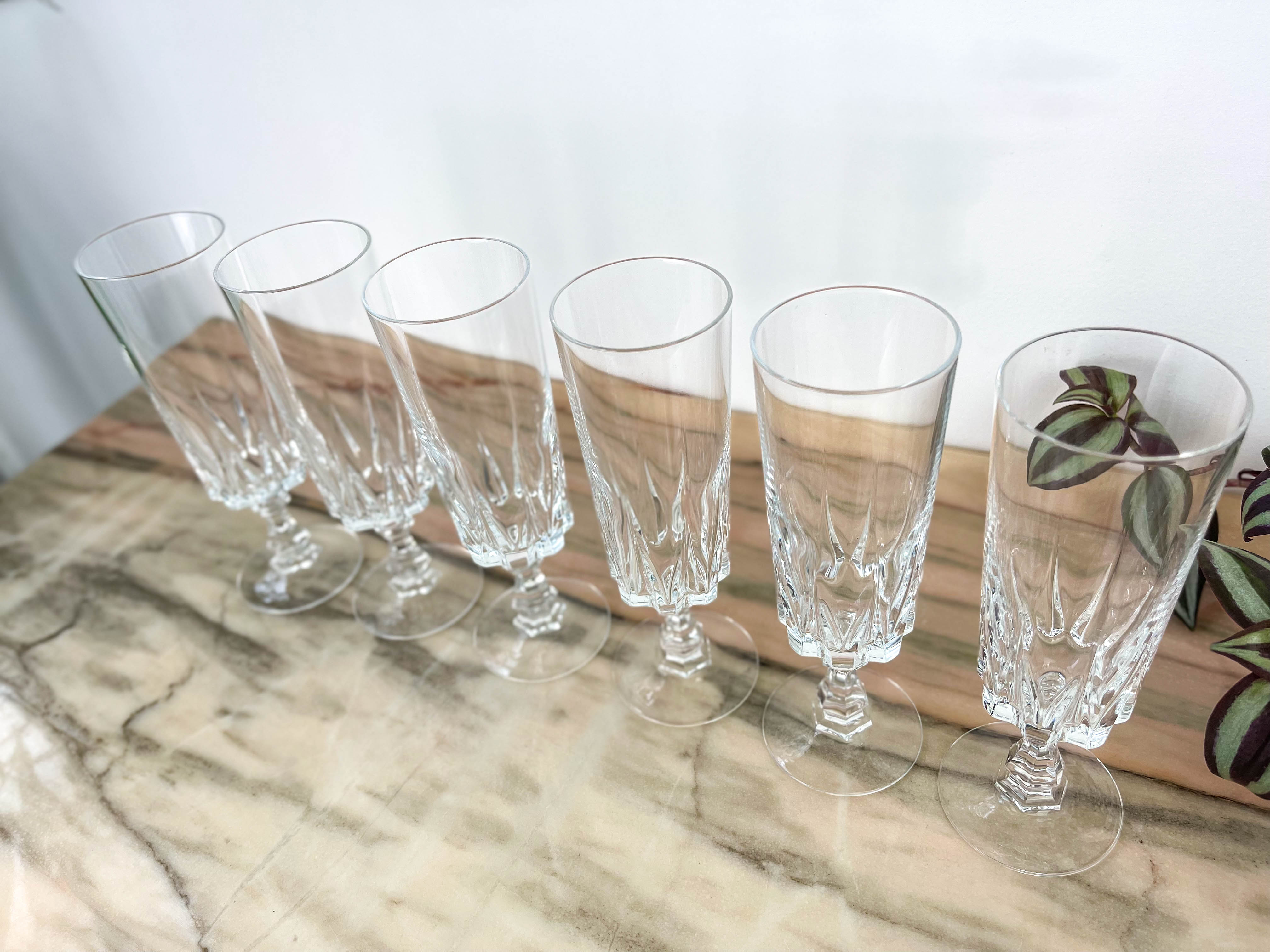 6 Arques crystal champagne flutes, Louvre model