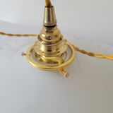 Serrated opaline suspension