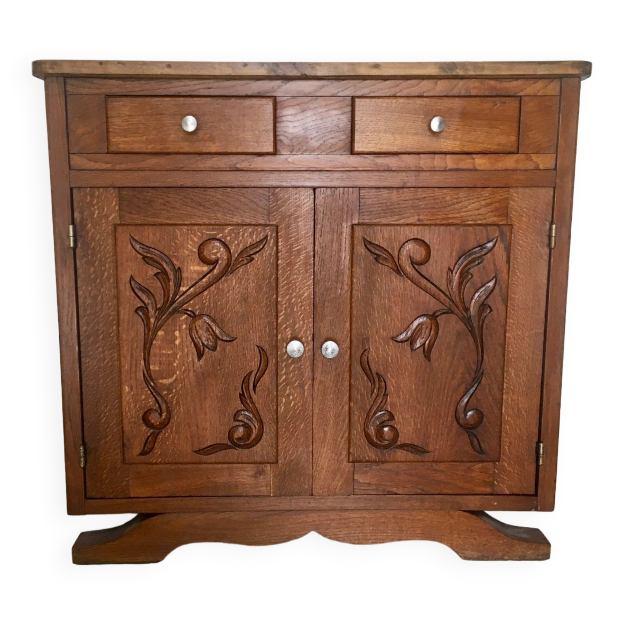Small buffet in old oak from the 40s/50s