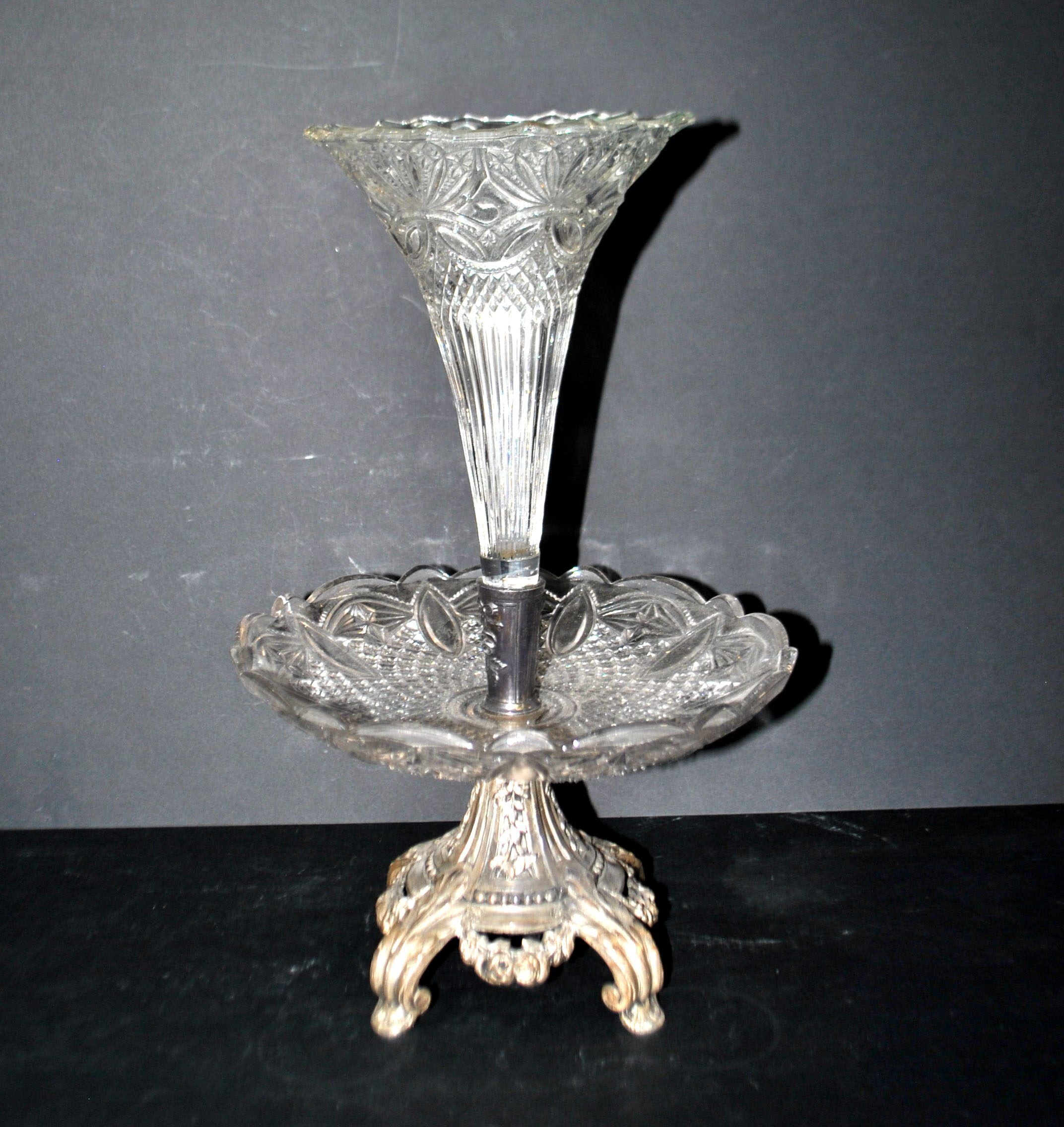 Romantic centrepiece – tulip-shaped glass vase with silver-plated metal from 1900