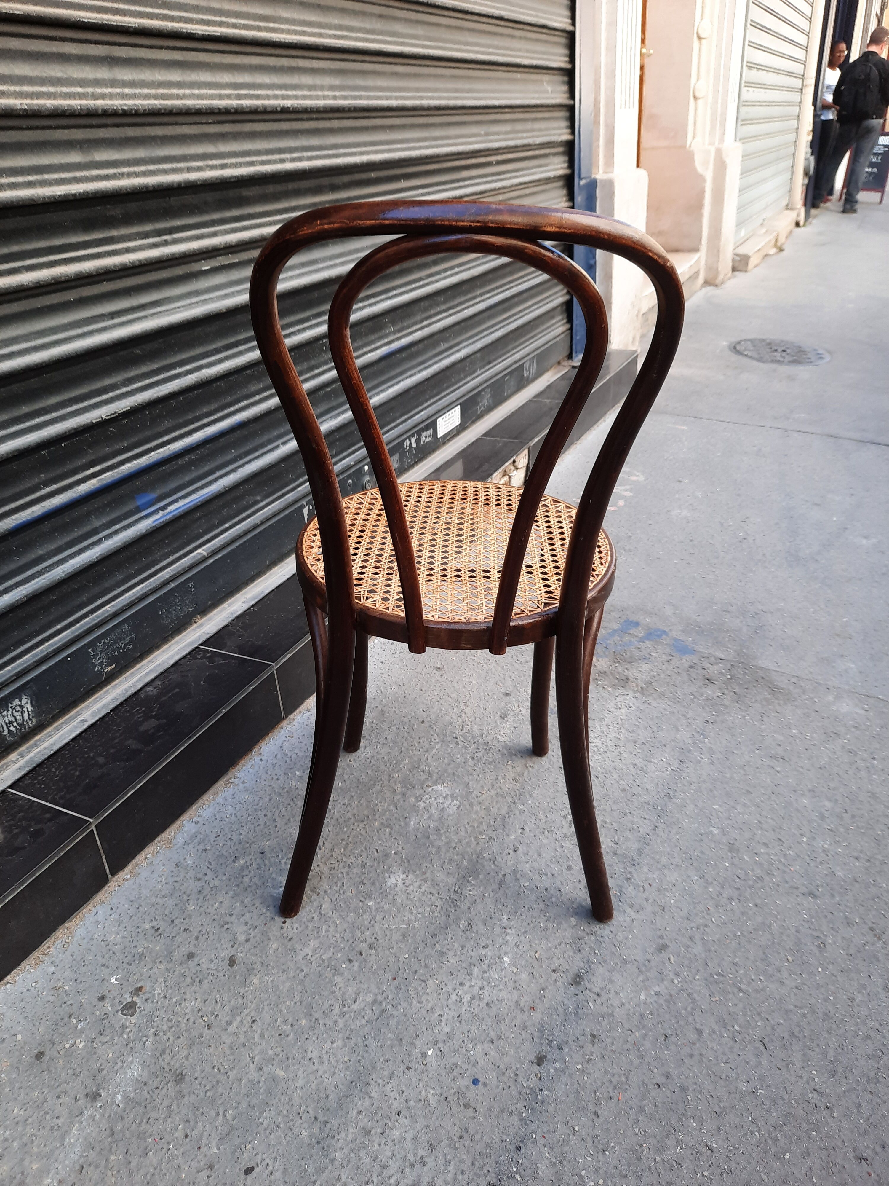 Bistro chair