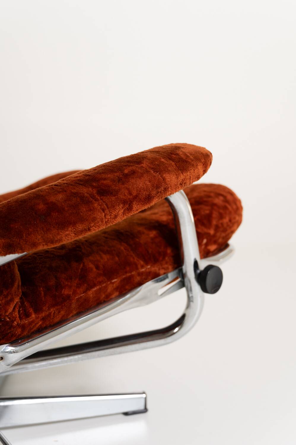 Swedish swivel armchair in velvet, 1970s