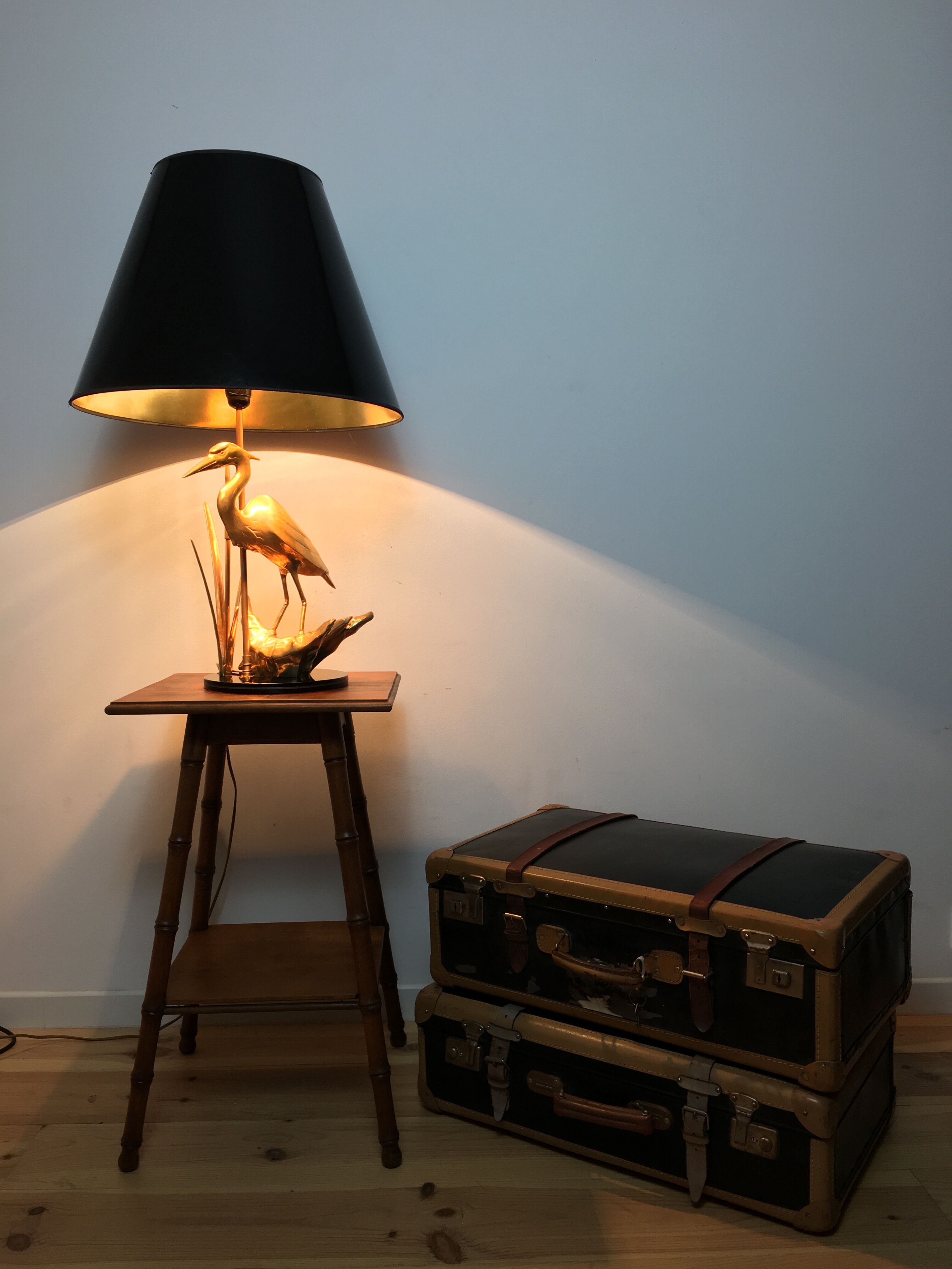 Heron lamp, golden brass animal style