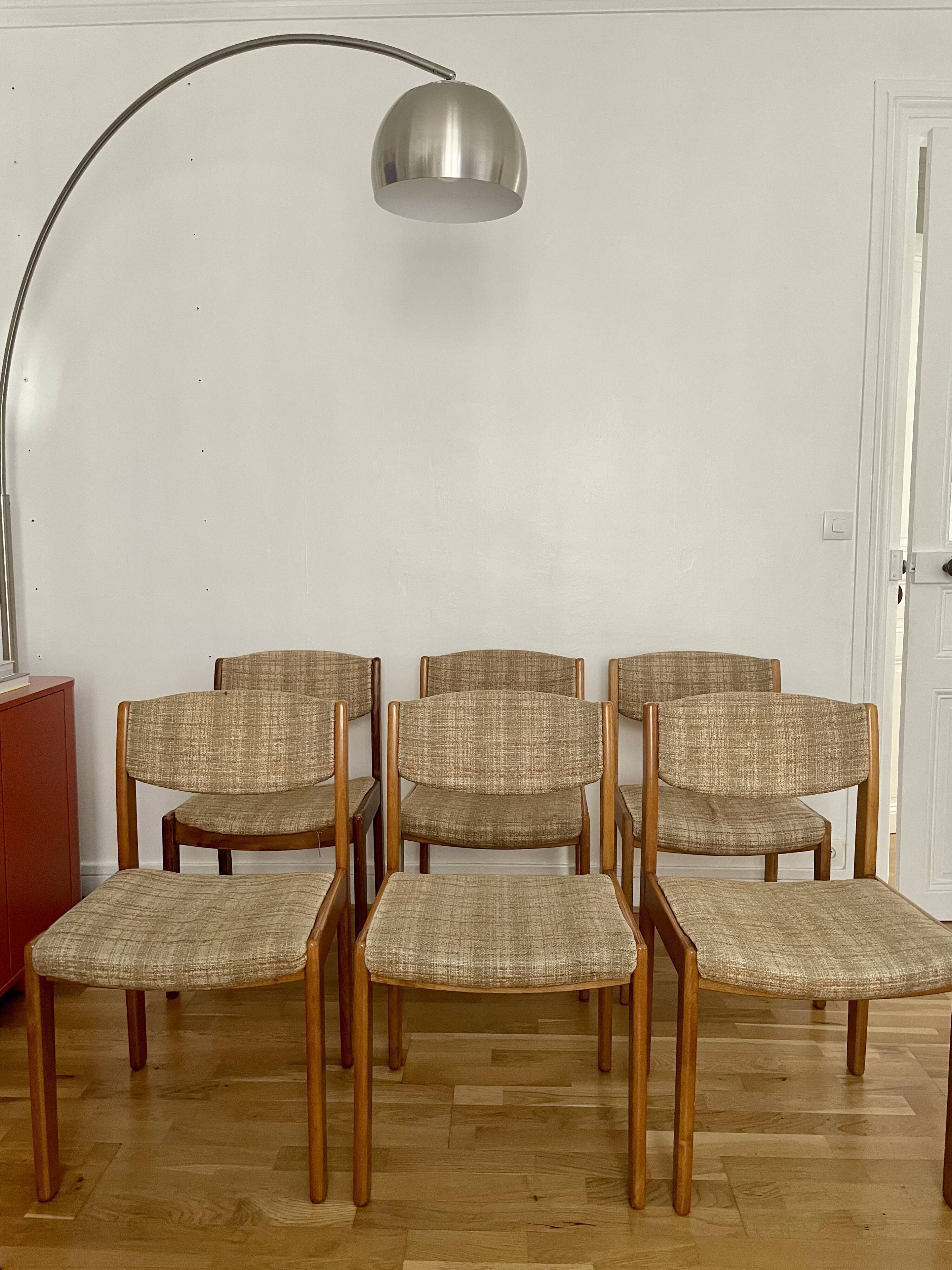 Lot of 6 vintage style Baumann wooden textile chairs.