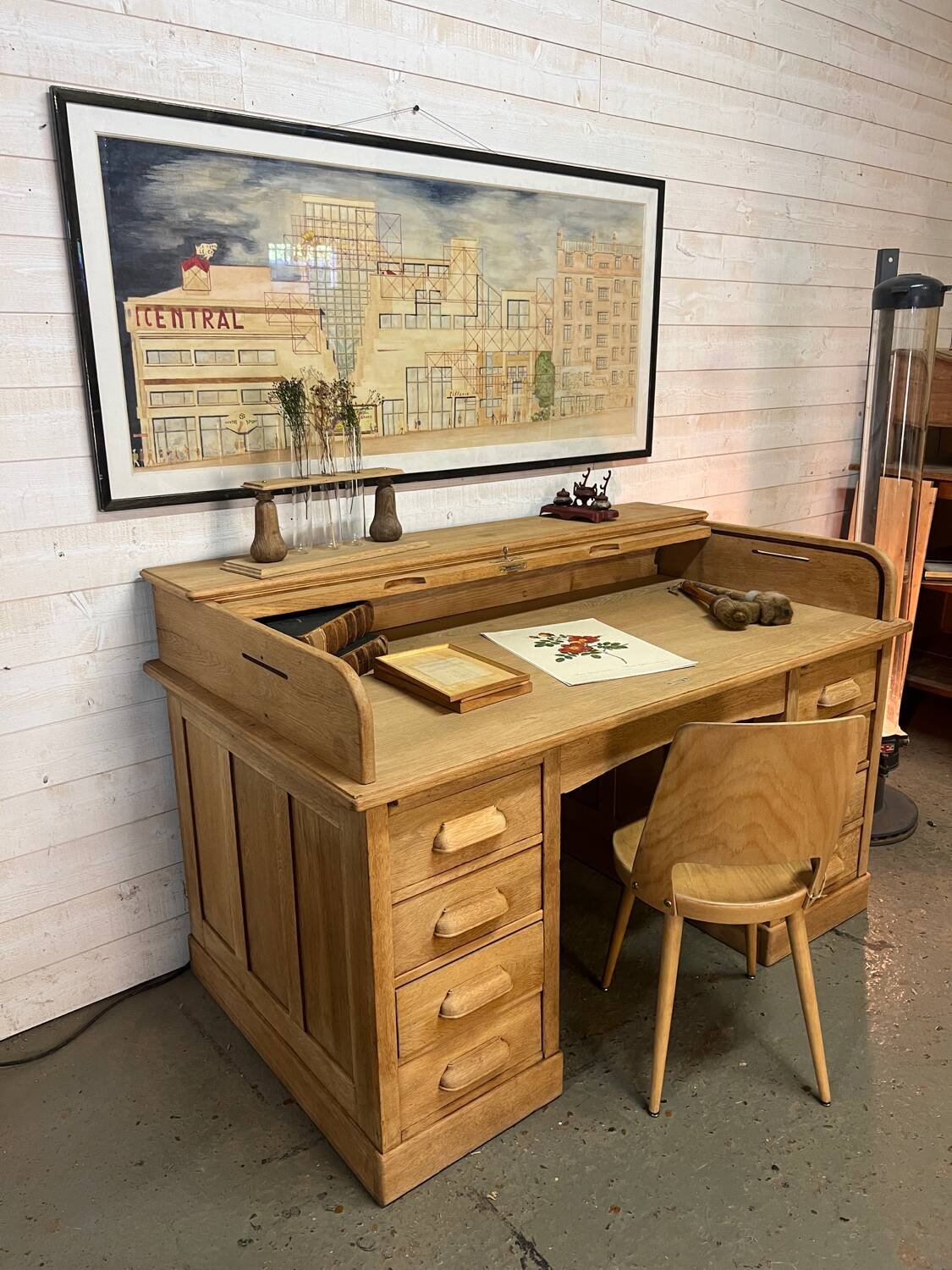 1920s American oak curtain desk