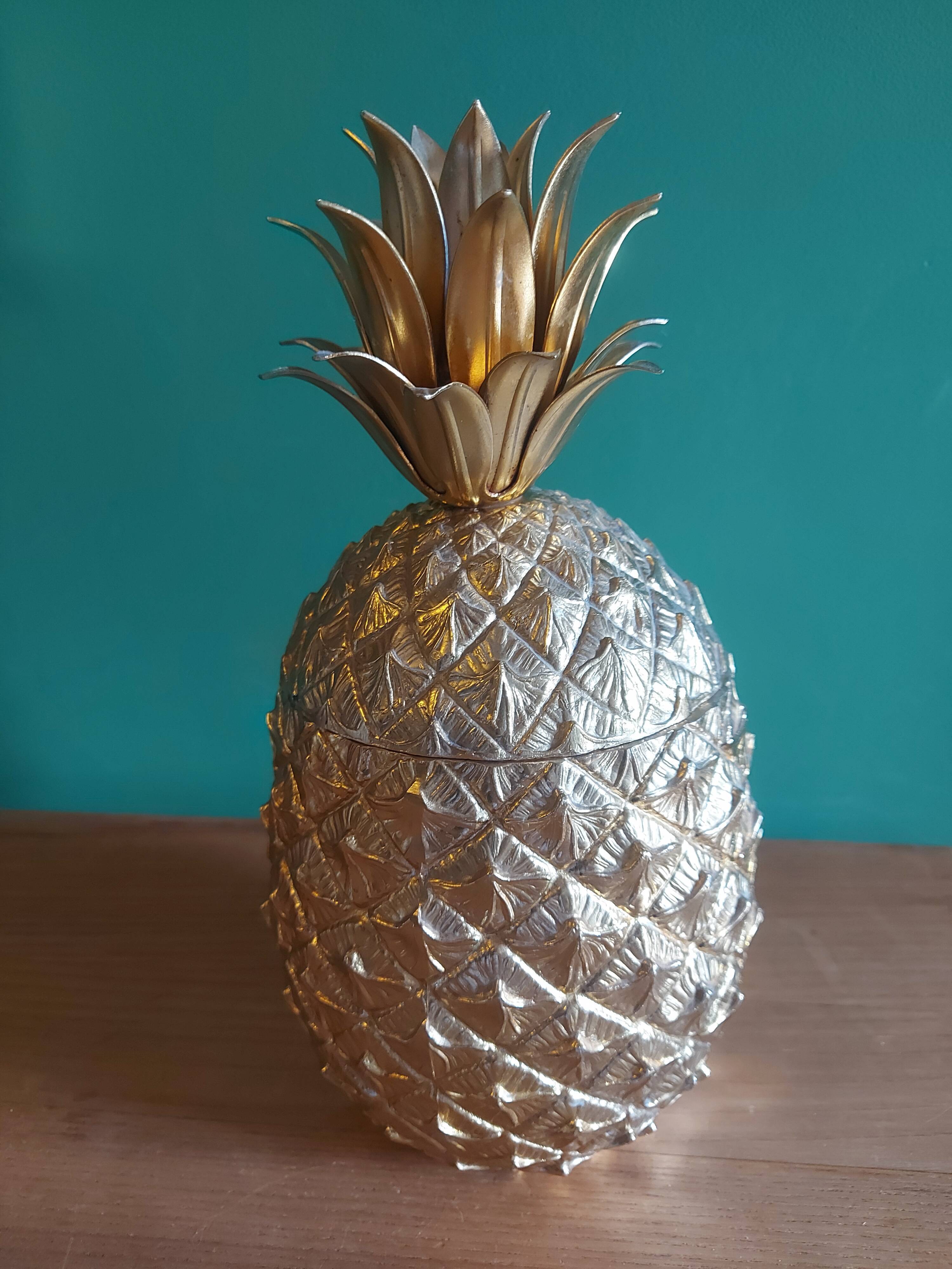 Pineapple ice bucket in golden metal Mauro Manetti