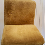 Mustard chair Pelfran model Kiss