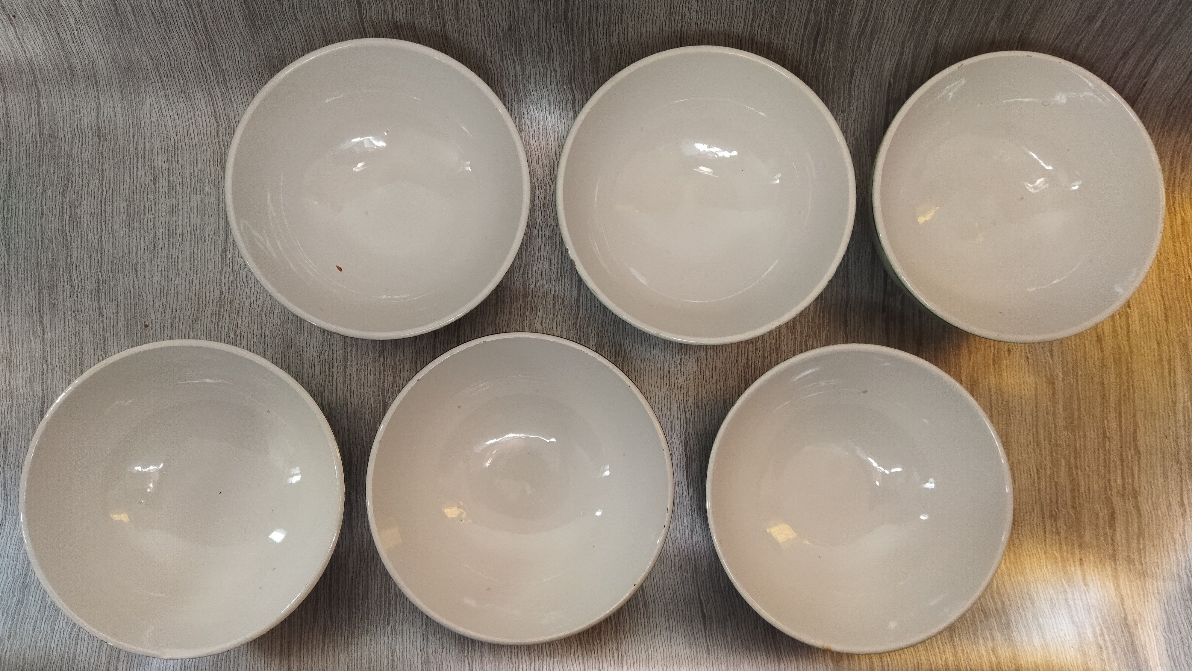 Six fenal badonviller bowls