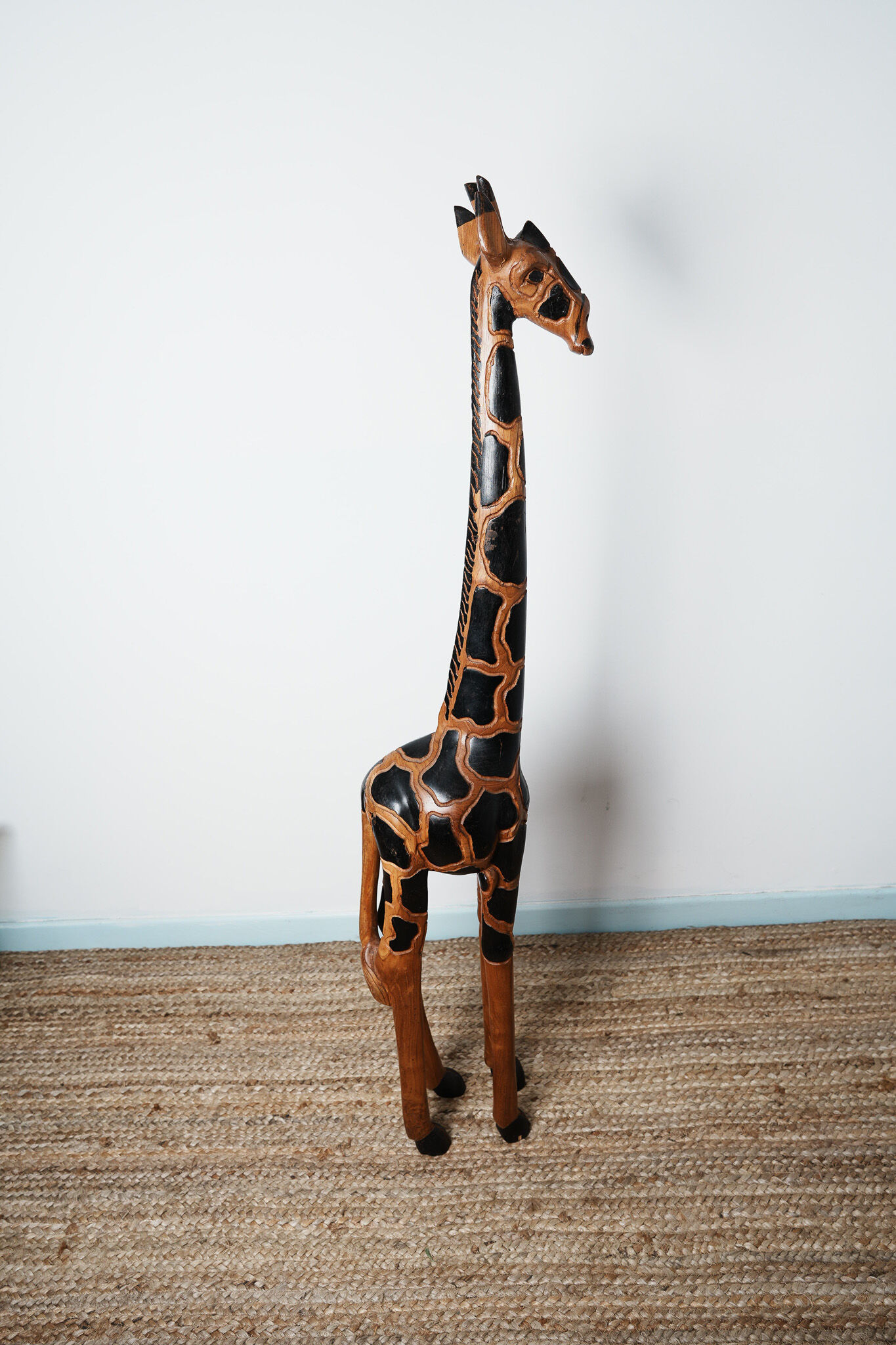 Decorative object giraffe