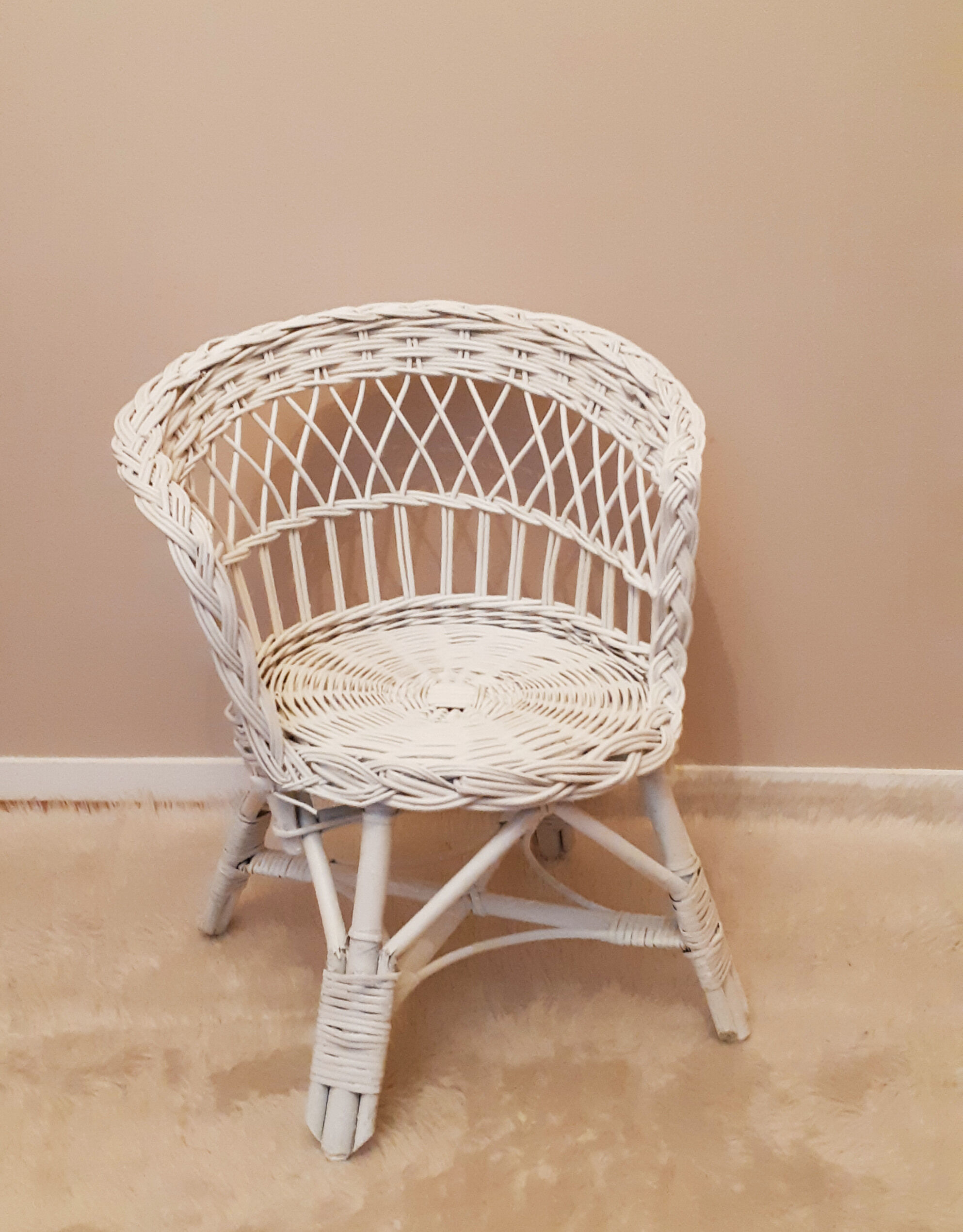 Child armchair in rattan