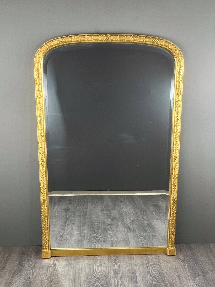 Grand Miroir En Bois Doré à Fronton Arrondi, Fin XIXe