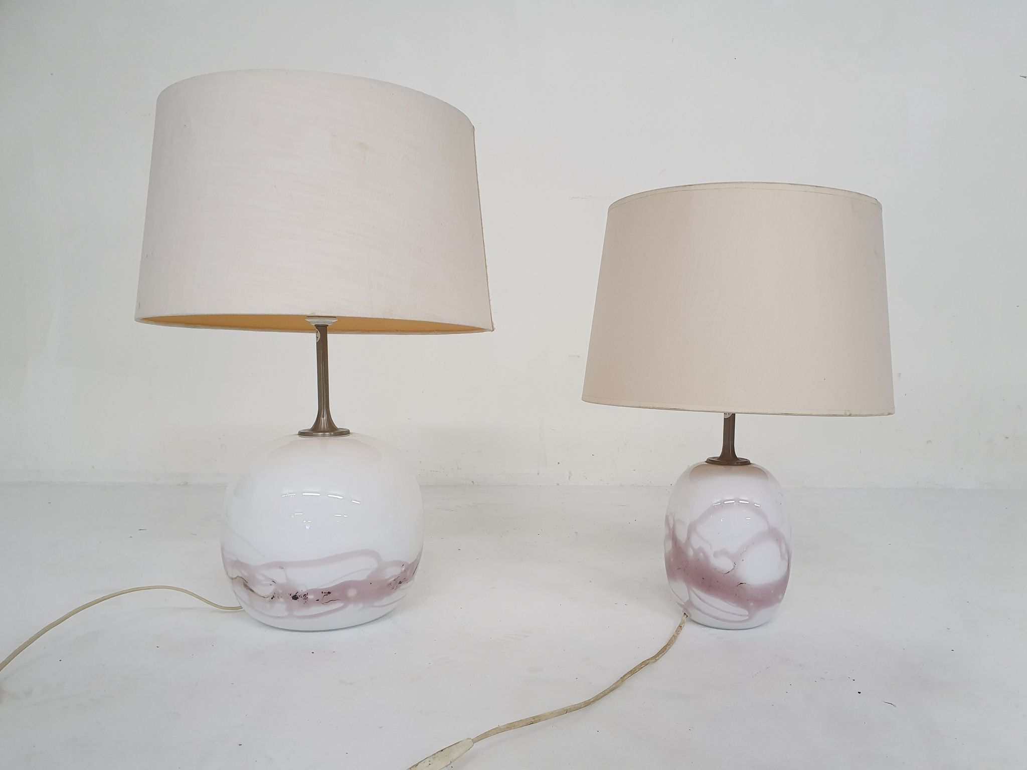 Michael Bang "Sakura" glass table light for Holmegaard, Denmark 1980's