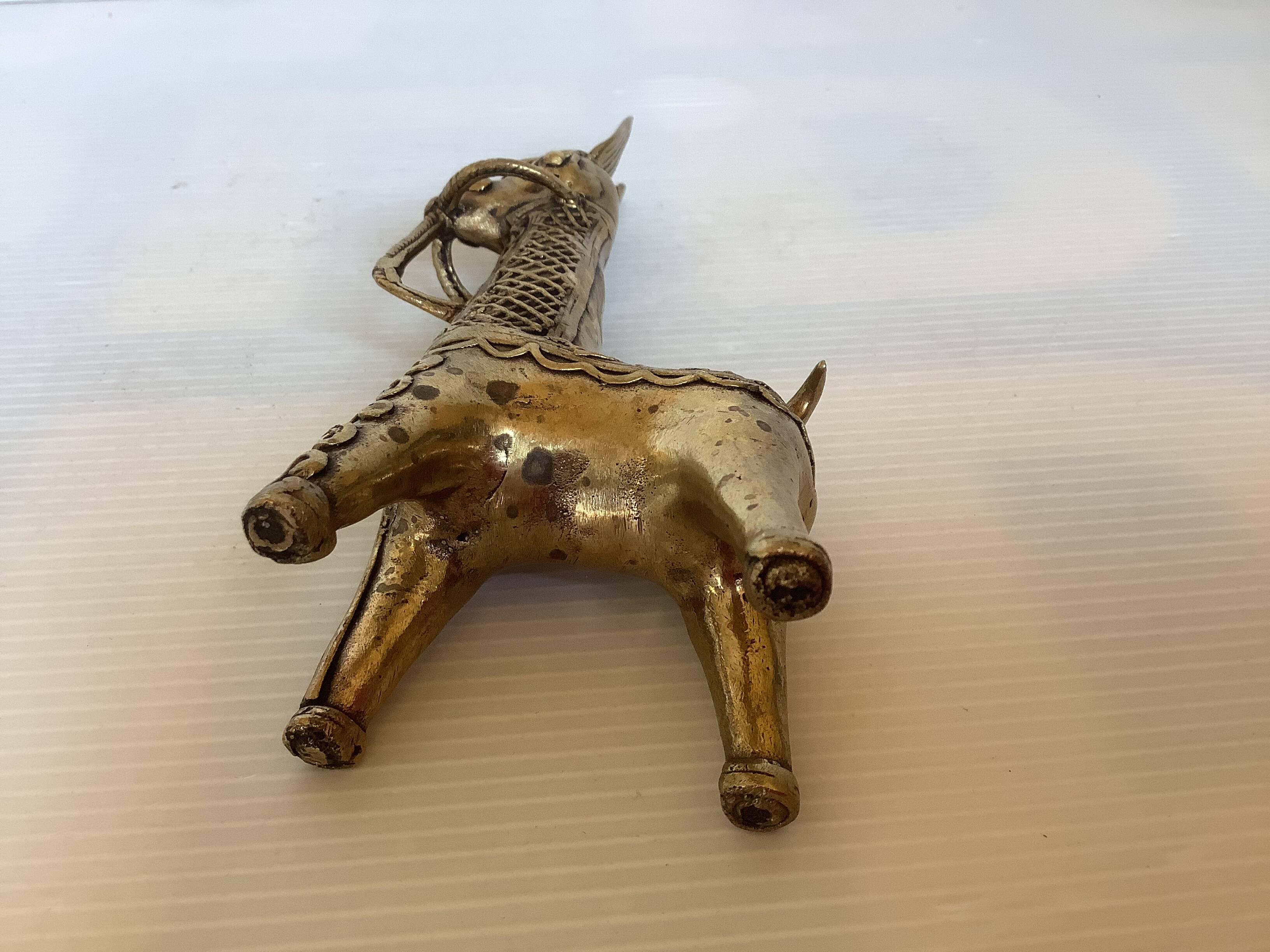 Zoomorphic brass ring ring