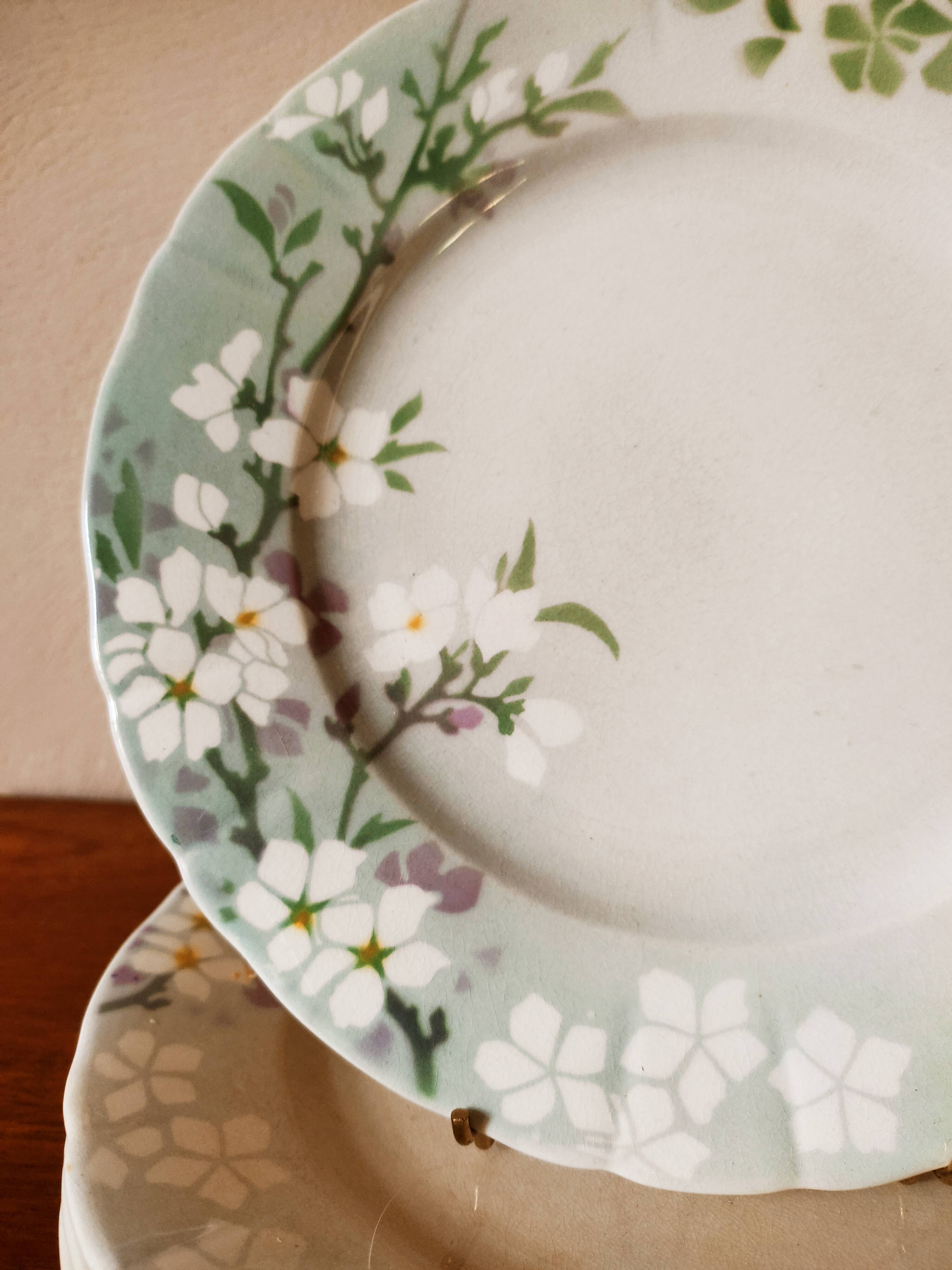 4 assiettes terre de fer KG Lunéville