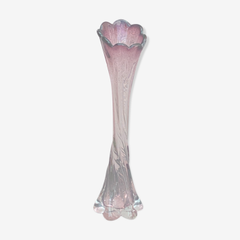 Vase soliflore en verre rose et violet, forme de corolle vintage