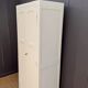 Armoire parisienne