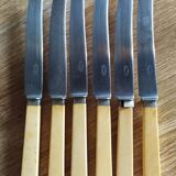 knives