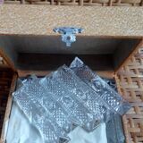 Set of 12 cut crystal knife holders
