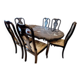 Tables coréenne laquée avec incrustations nacrées et 8 chaises