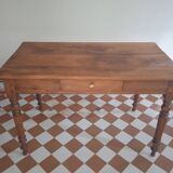 Farmhouse table