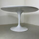 Table Saarinen pour Knoll International années 1960