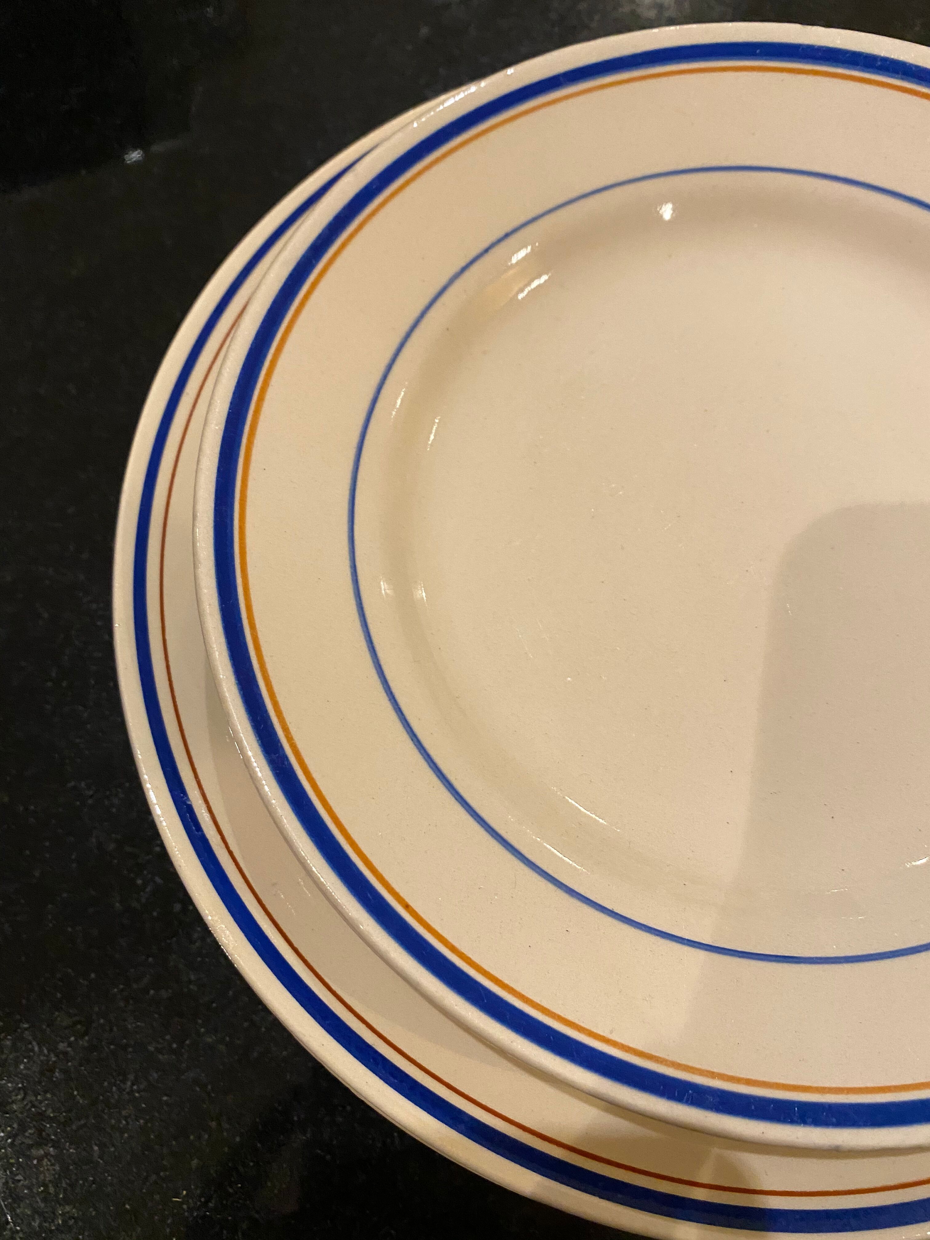 Blue edé plates