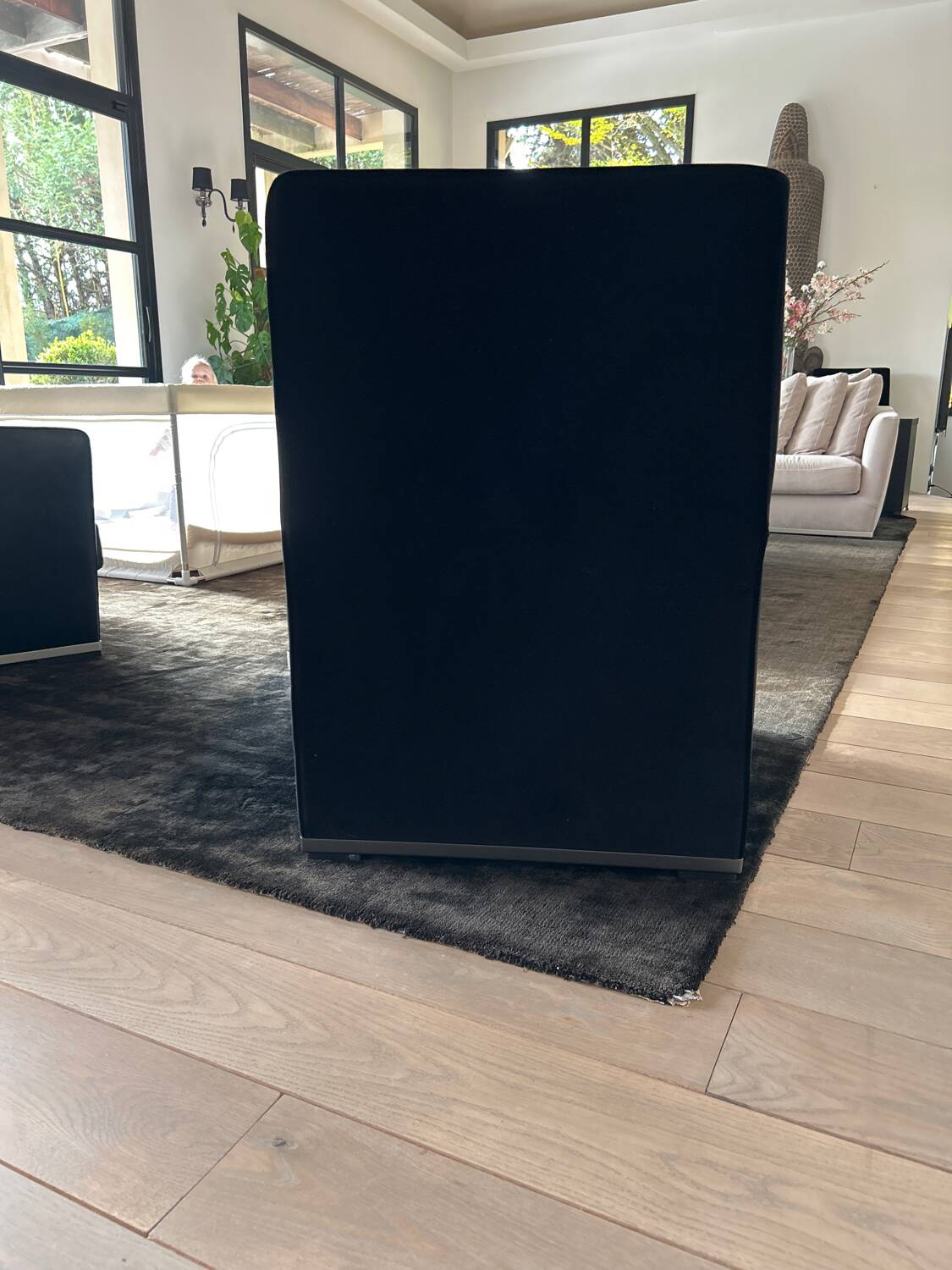 Maxalto Imprimatur armchair with high back