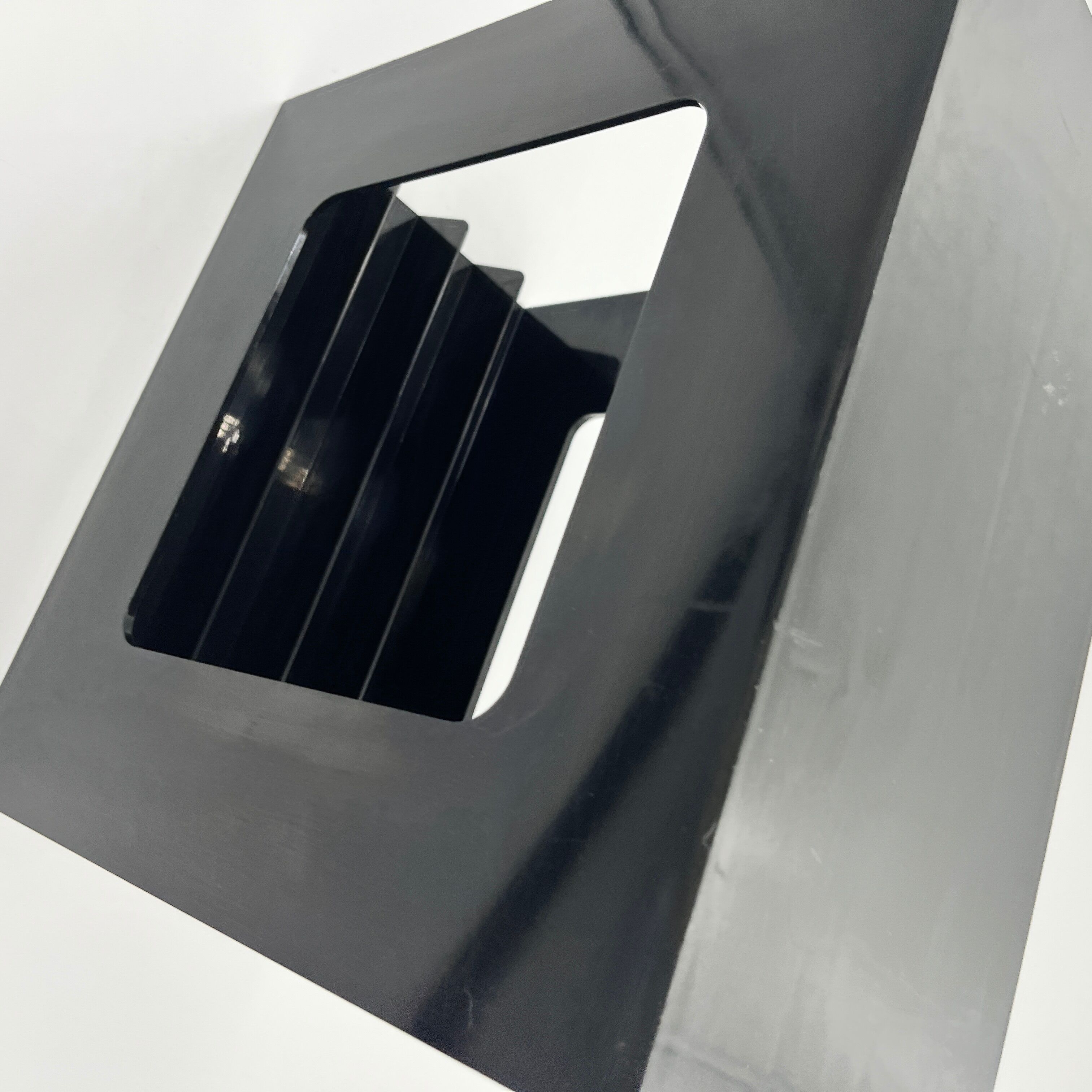 Wittner black vinyl holder