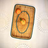 Presentation basket in woven and hand-painted wicker