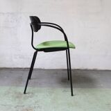 Pavilion AV4 chair, & Tradition