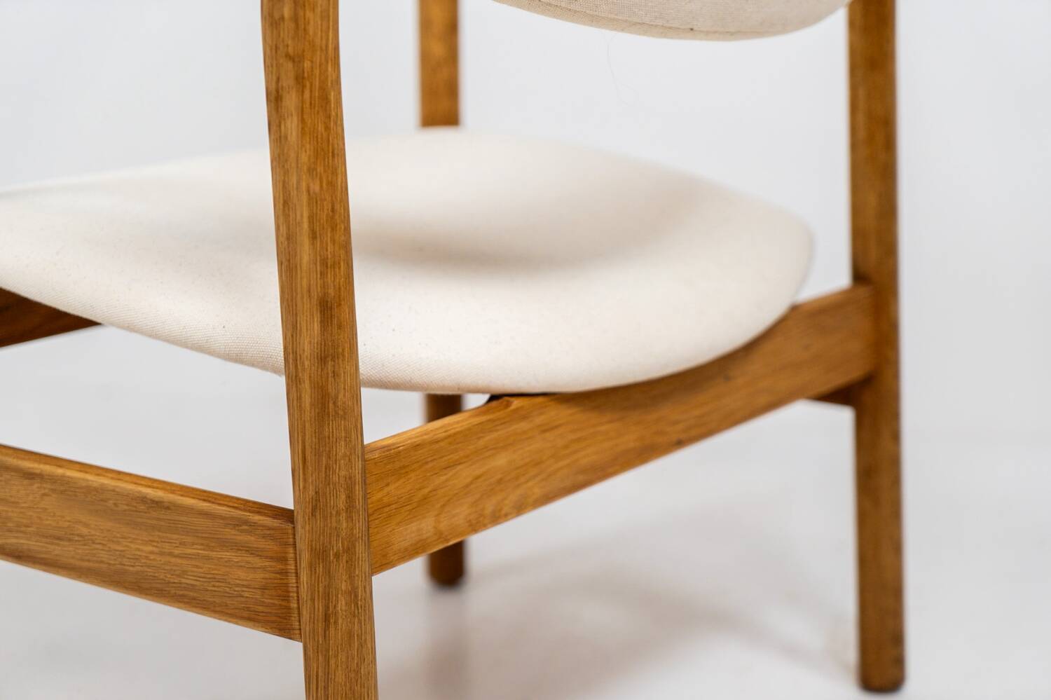Fauteuil de Jørgen Bækmark pour FDB Møbler (Danemark, années 1960).