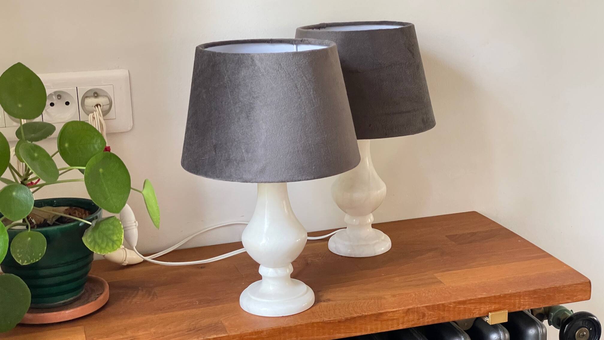 Paire lampes albâtre vintage
