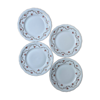 Set of 4 flat porcelain plates