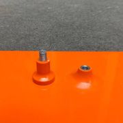 Porte-manteau orange de l’ère spatiale du milieu du siècle, années 1960