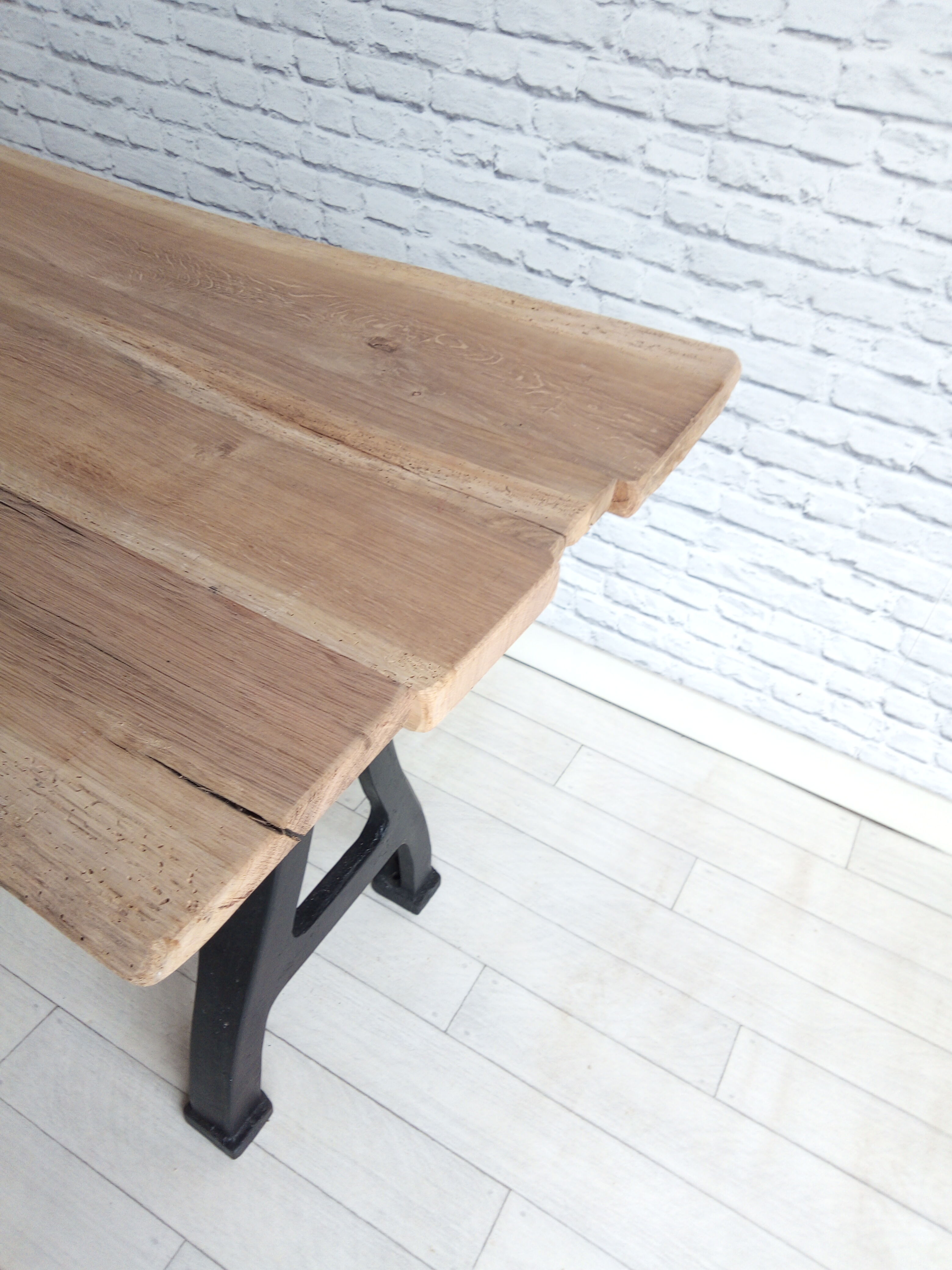 Industrial table 4 / 6 people