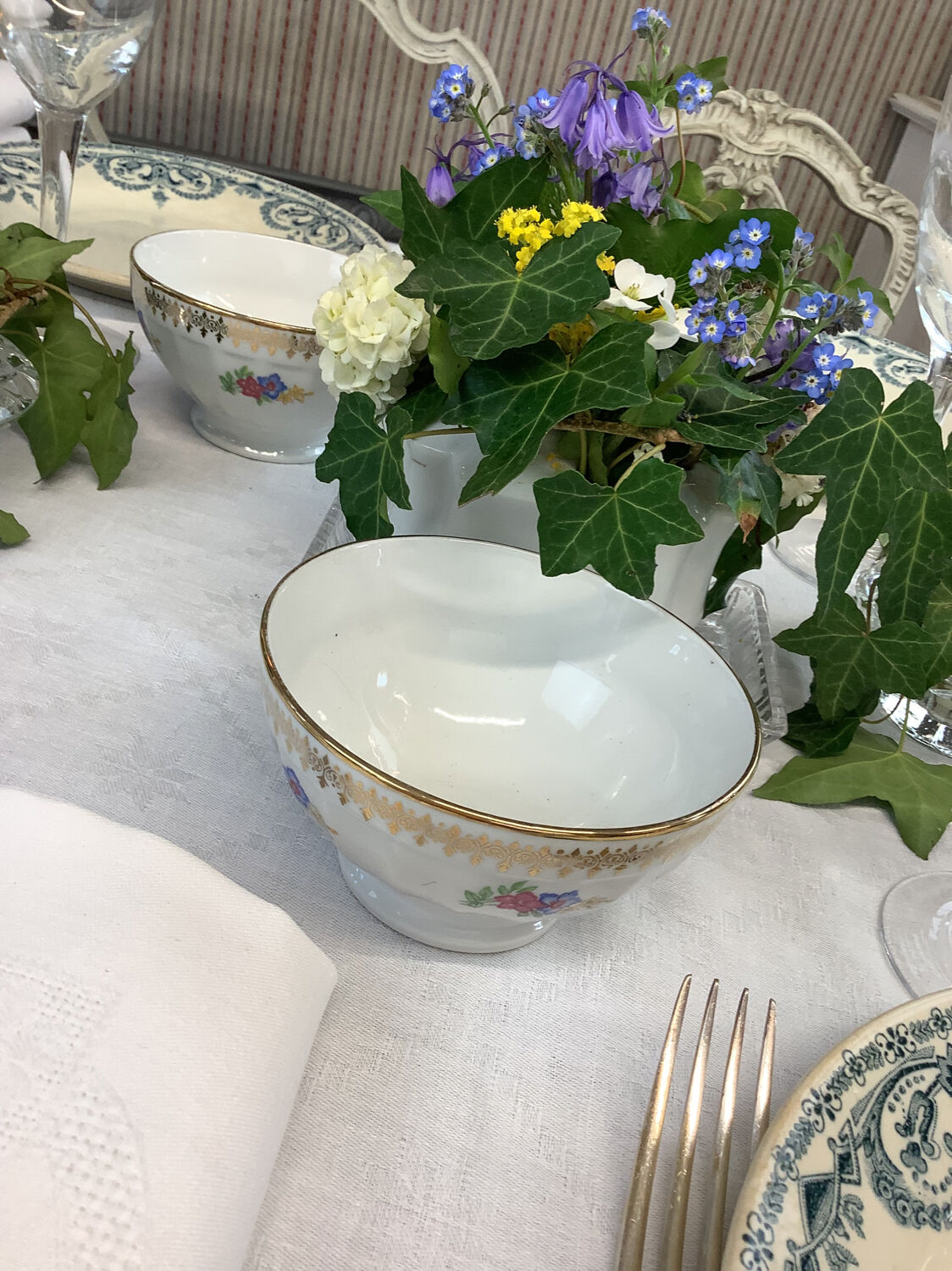 Duo of bowls Porcelaine france Limoges