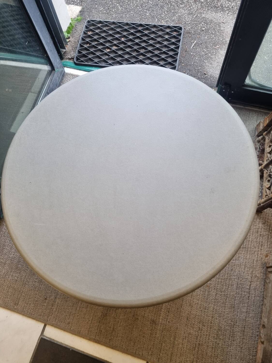 Bauhaus style side table Thonet